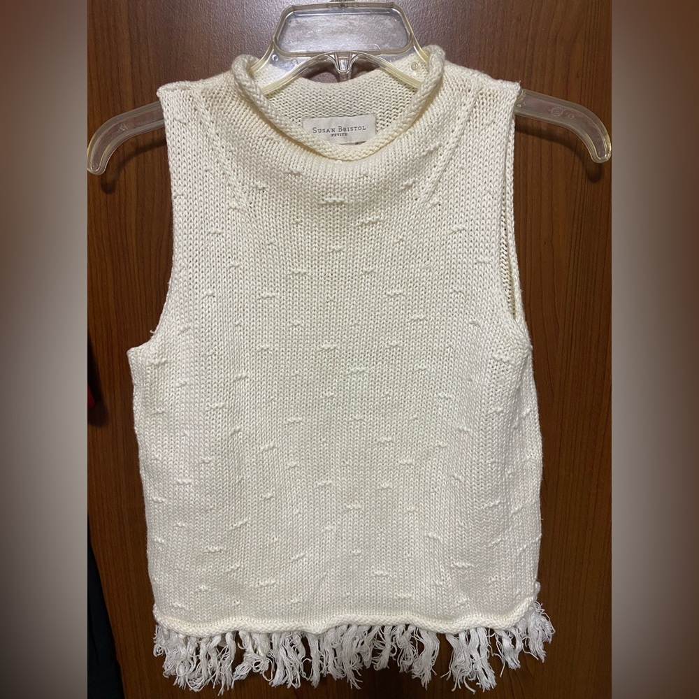 Susan Bristol Rare Vintage Cream Knit Mockneck western fringe vest Top XS Petite